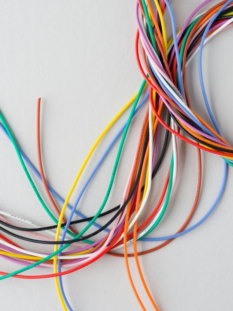 Haz de cables de colores: la medición server-side conecta los datos de conversión